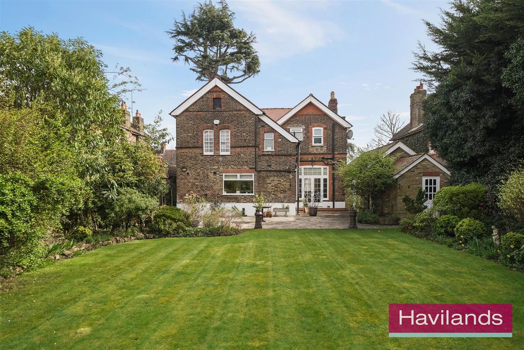 Additional image 23 of 5 bed detached house for saleWellington Road, Enfield EN1