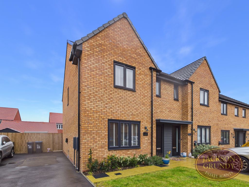 Property photo 1 of 15 Jubilee Road