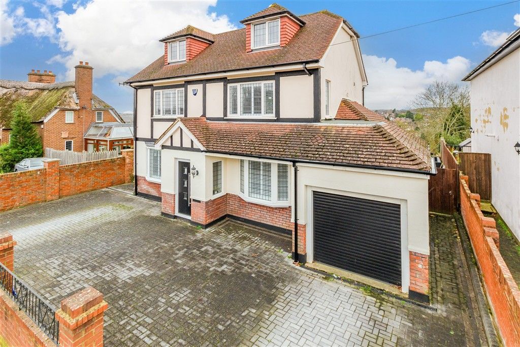 Property photo 1 of 12 External Web