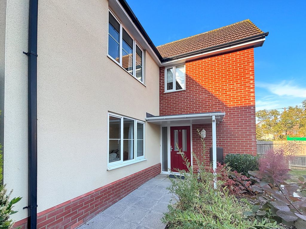 Property photo 2 of 22