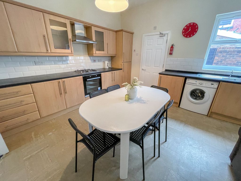 Property photo 2 of 11 Img_4458