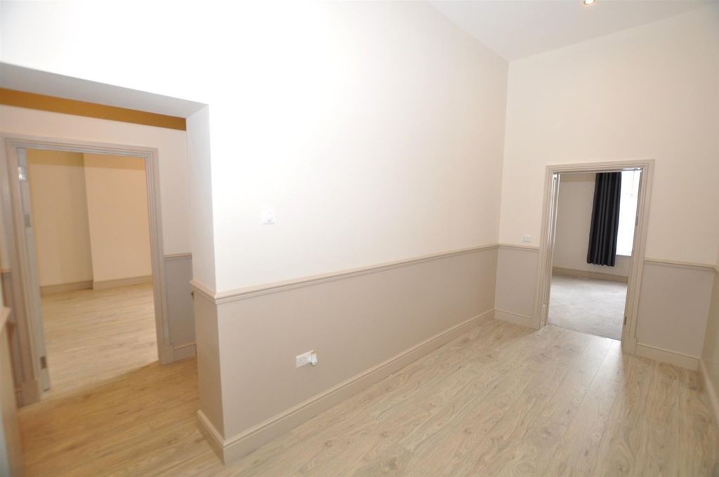 Property photo 2 of 33 Dsc_0003.Jpg