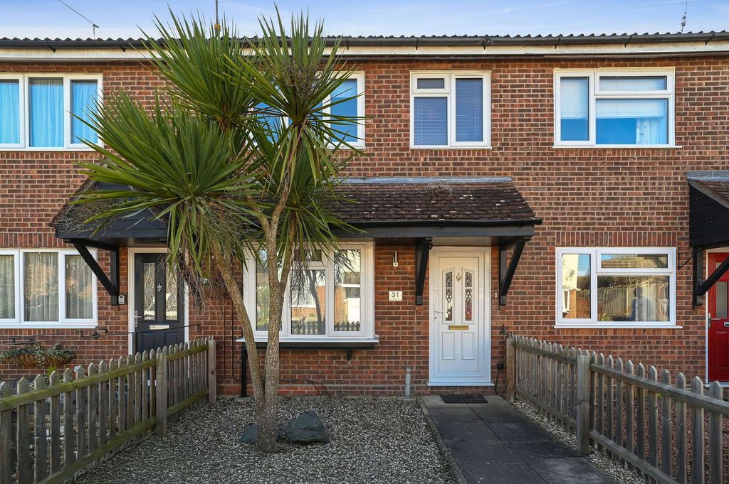 Property photo 2 of 17