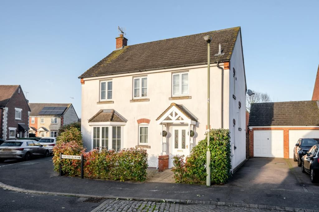 Property photo 1 of 19 External View