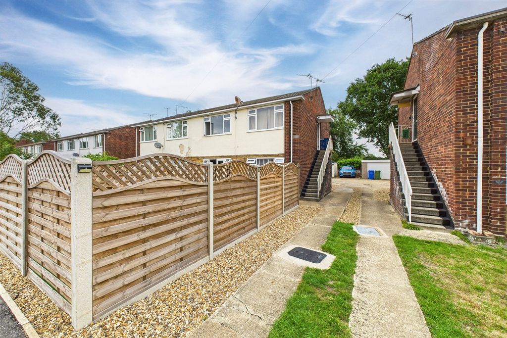 Property photo 1 of 10 Picture No. 12