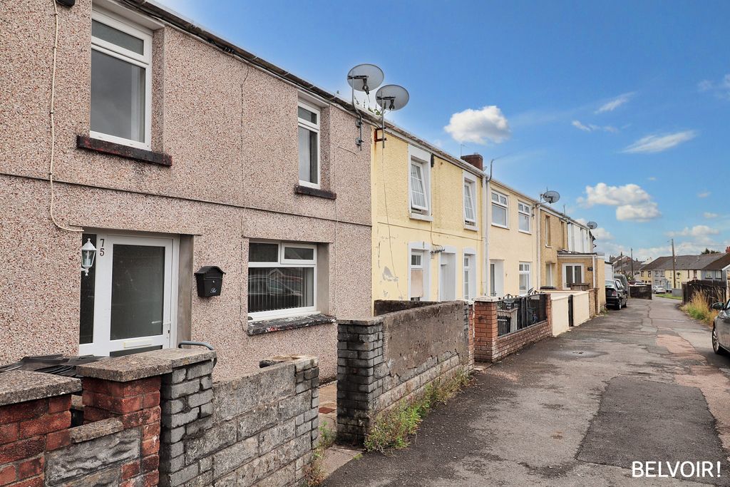 Property photo 1 of 1