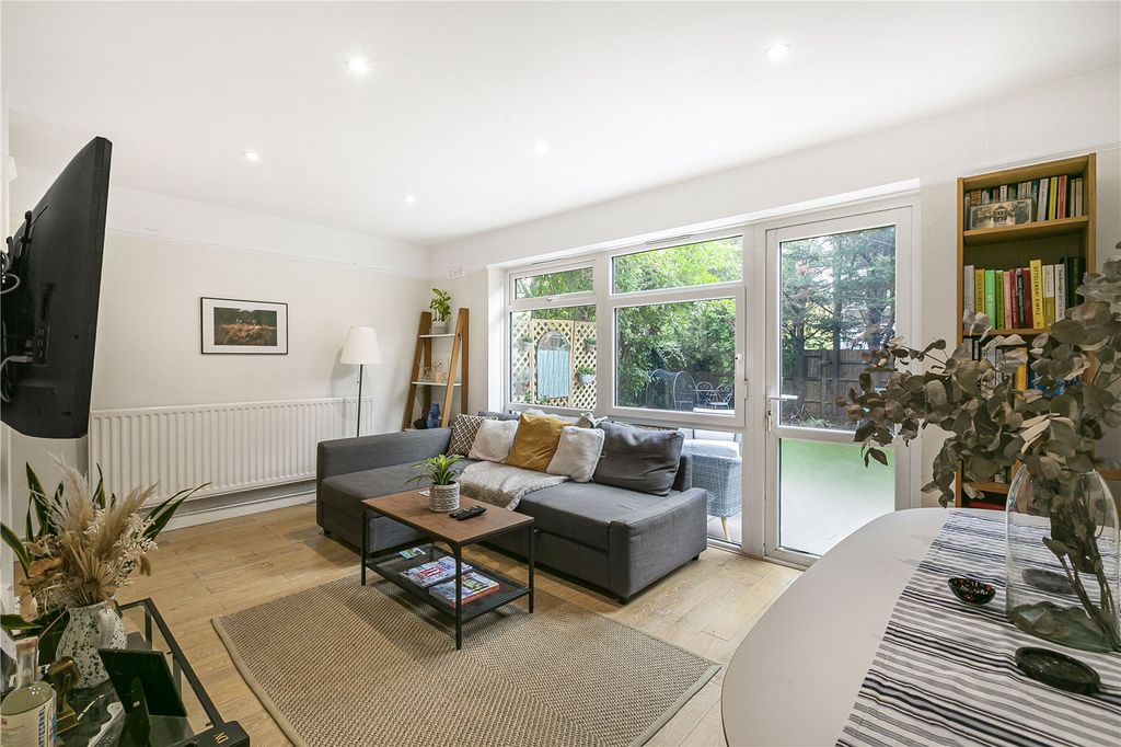 Property photo 1 of 21 Reception Room