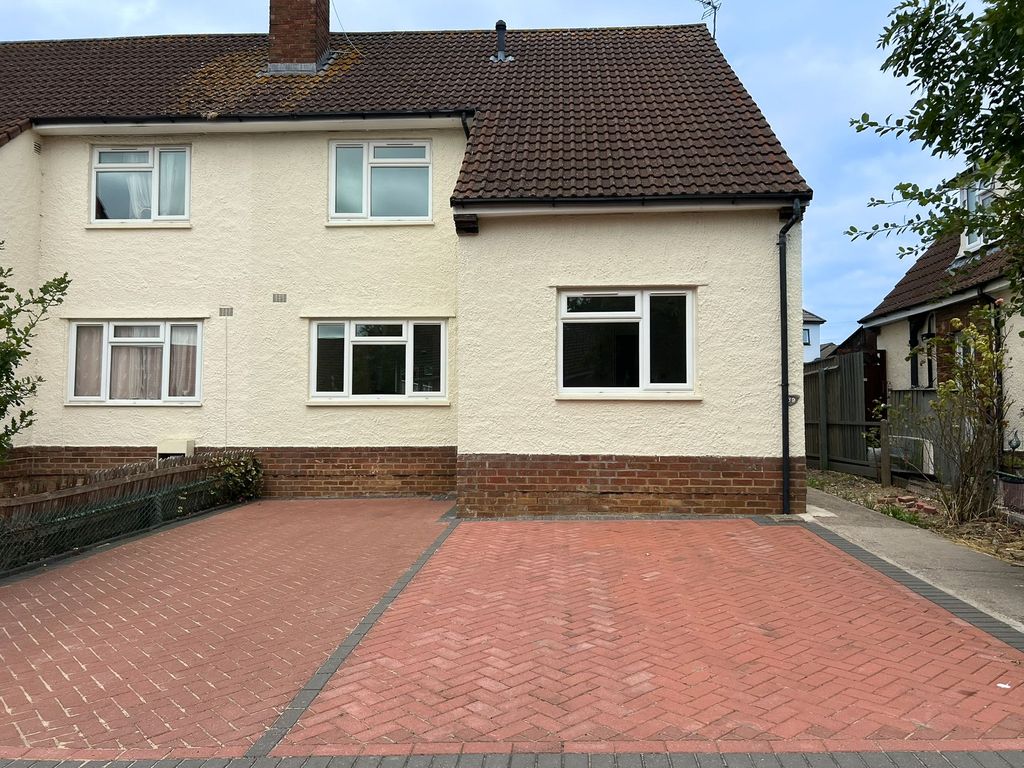 Property photo 1 of 12 Front With Driveway