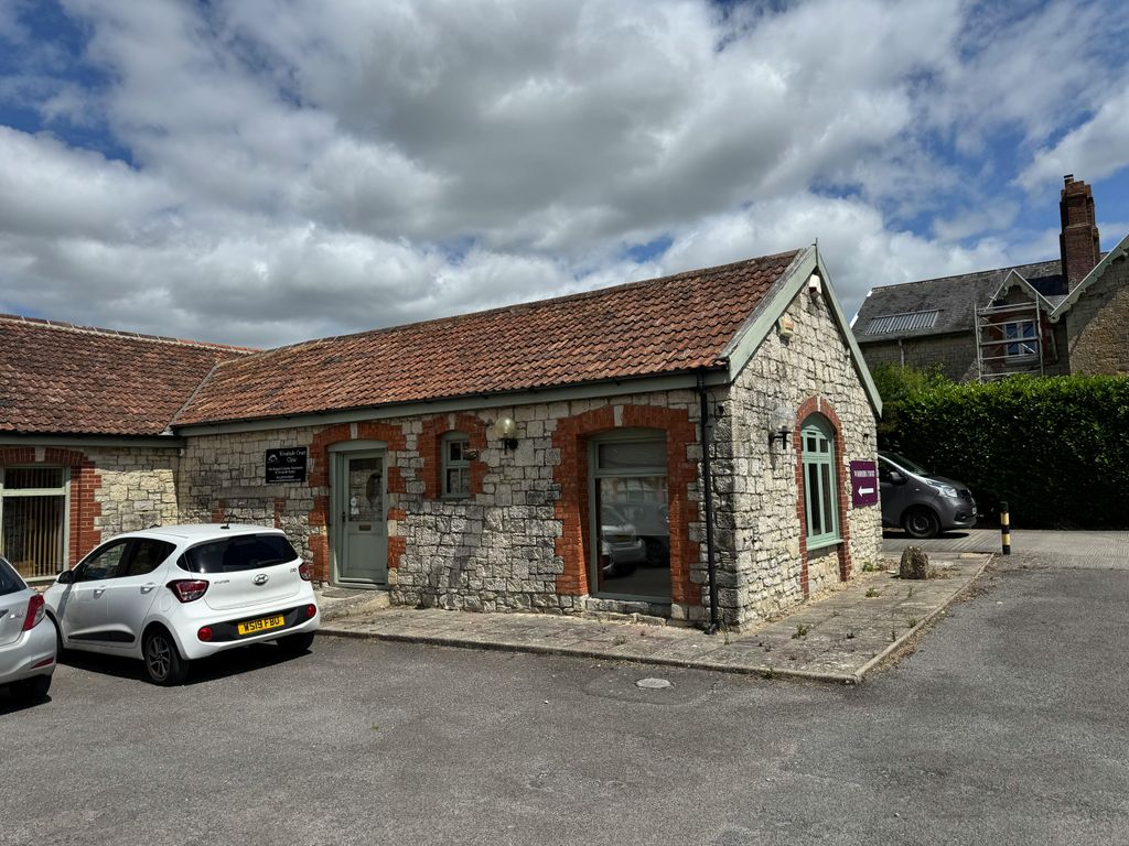 Property photo 2 of 8 Img_9067.Jpg