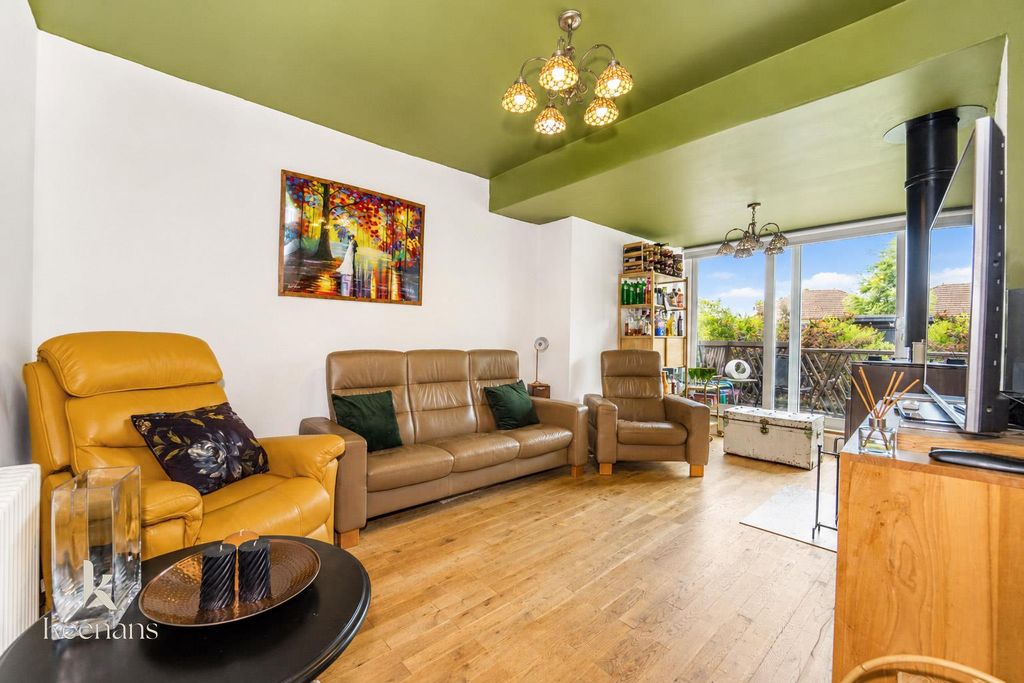 Property photo 3 of 22 B-02.Jpg