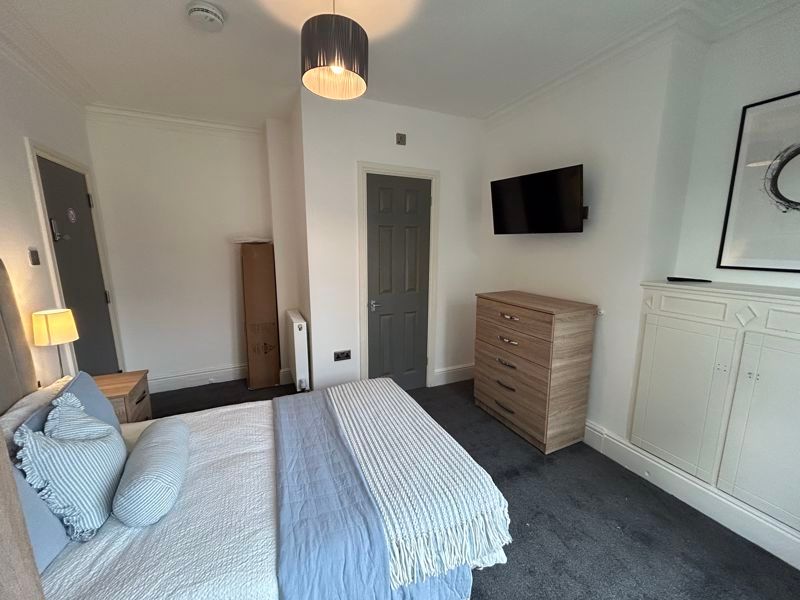 Property photo 2 of 13 Photo 18