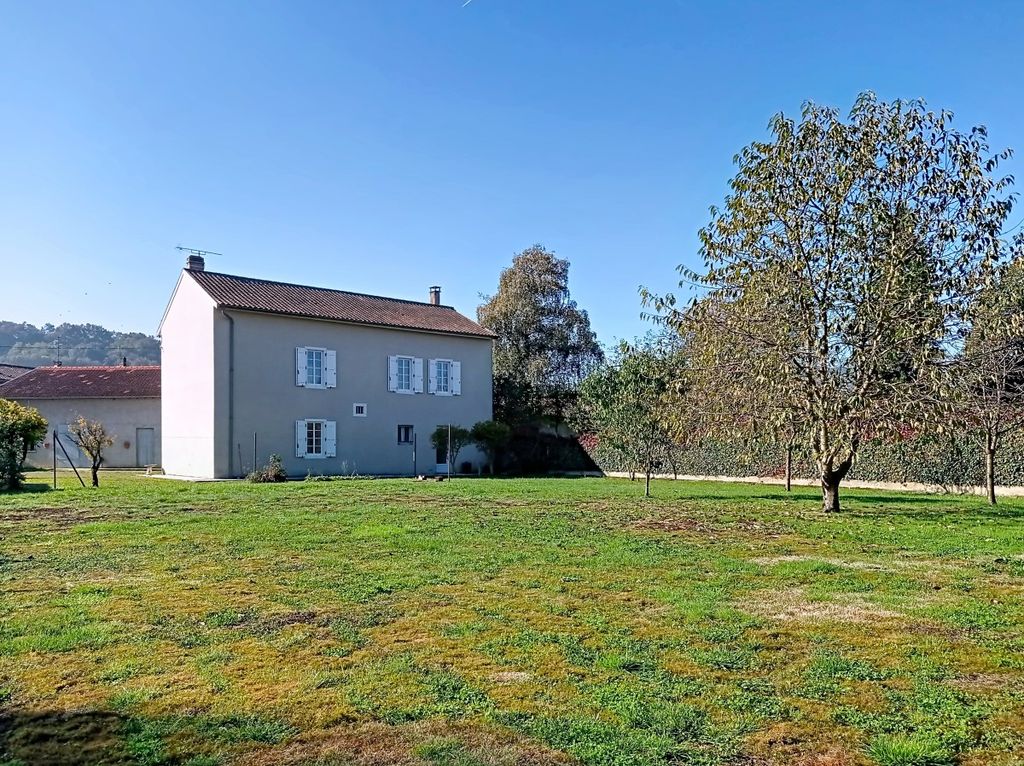 Property photo 3 of 18