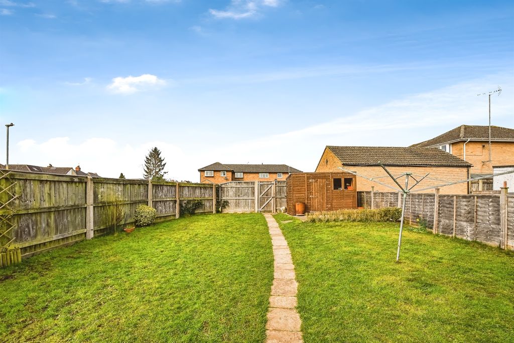 Property photo 3 of 17