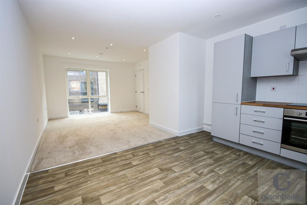 Property photo 3 of 10 7-Img_8407.Jpg