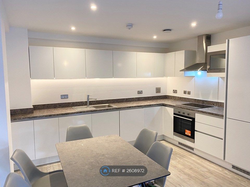 Property photo 1 of 22