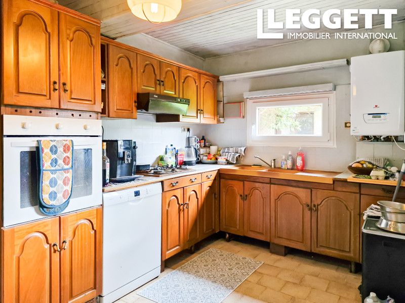 Property photo 3 of 10