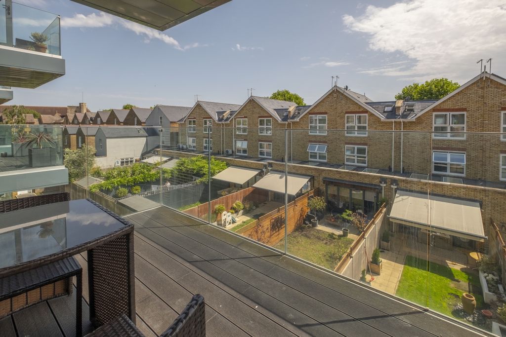 Property photo 3 of 10 24-Harrier-House-...