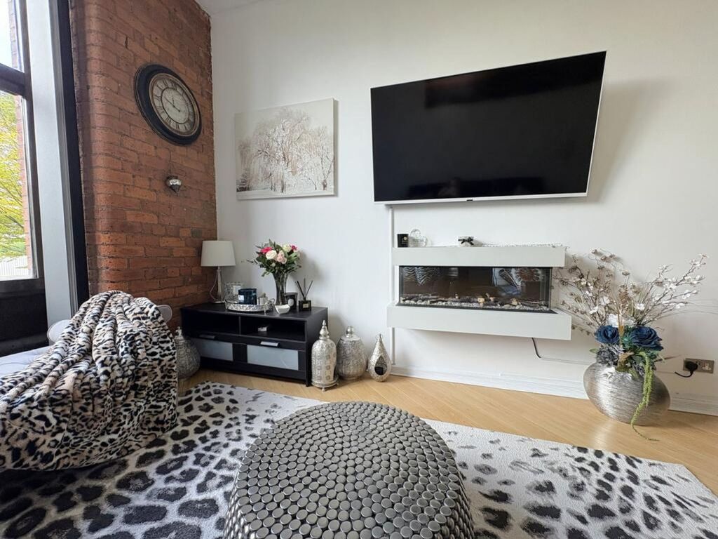 Property photo 3 of 26