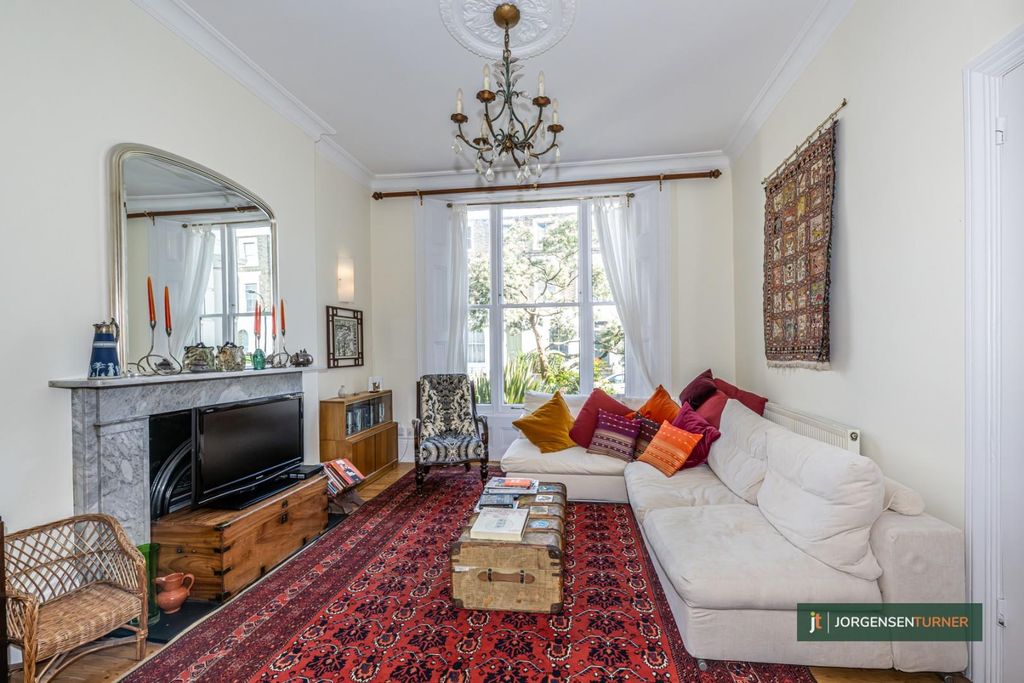 Property photo 1 of 15 Reception Room .Jpg