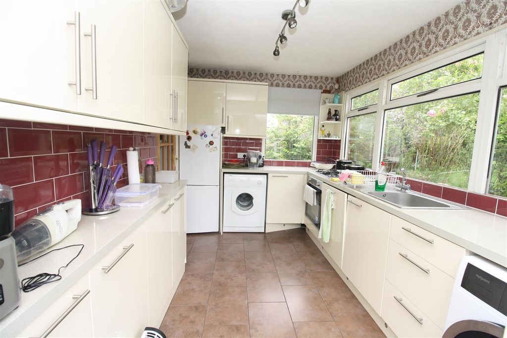 Property photo 3 of 15 63 Shelley Kitchen A.Jpg