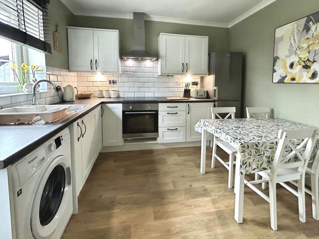 Property photo 3 of 18 Pbox-Img.Jpg