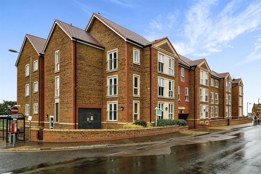 Property photo 1 of 19 Hamon Court.Jpg