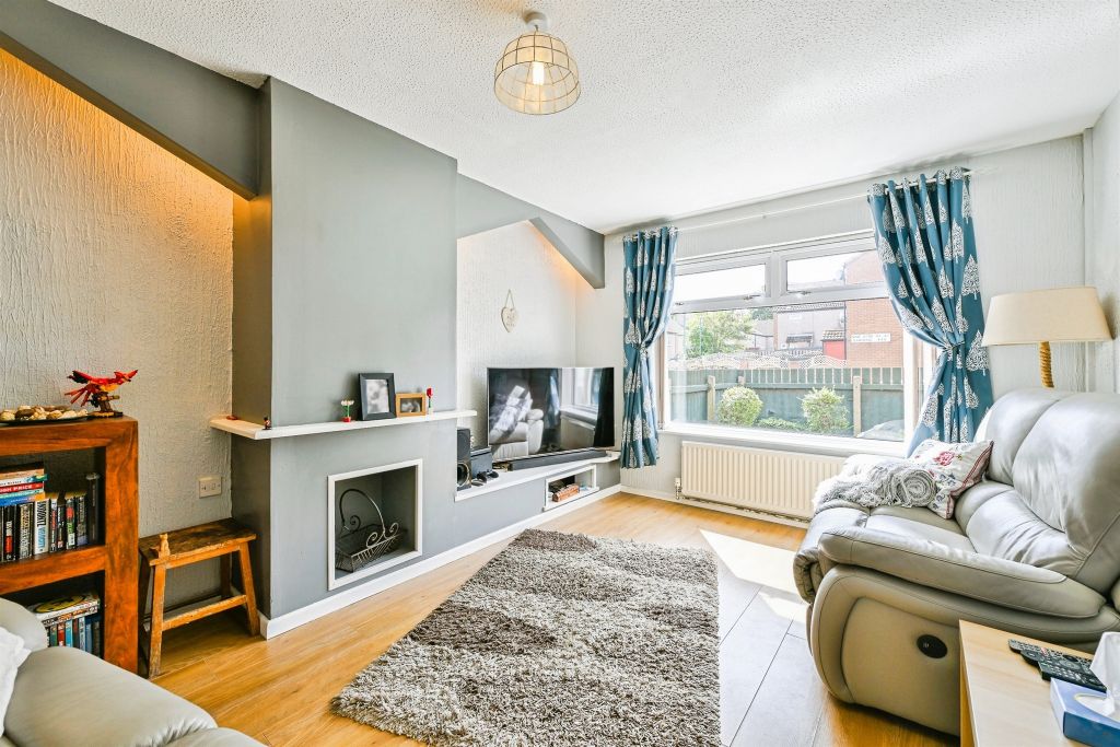Property photo 1 of 24