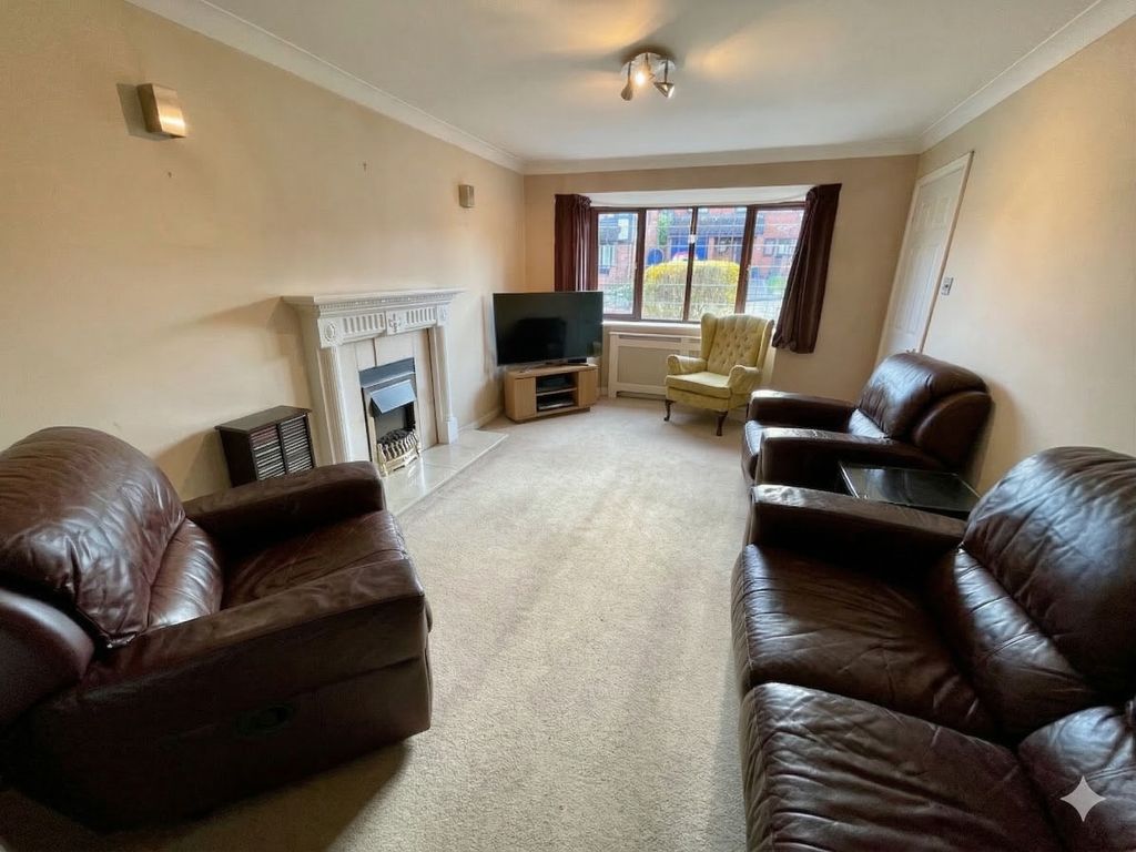 Property photo 3 of 13 4897253