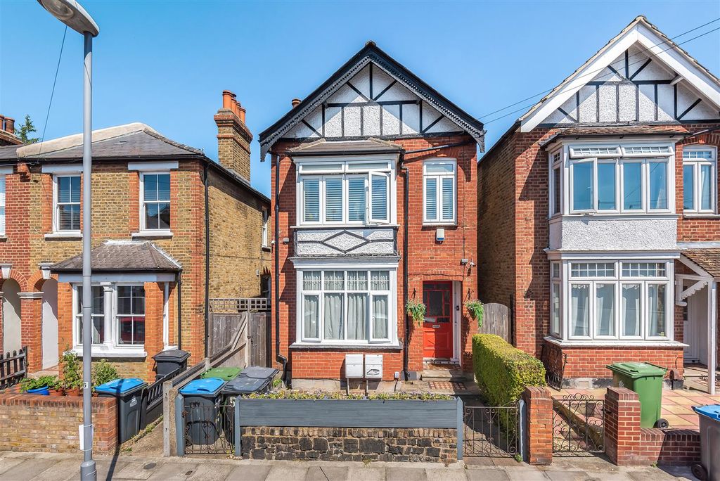 Property photo 1 of 14