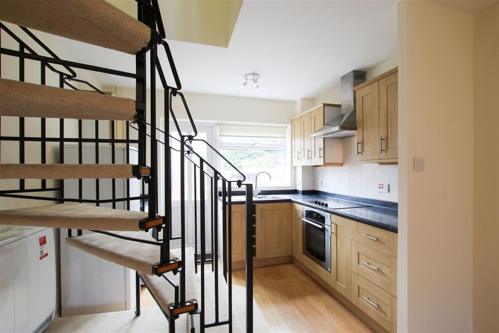 Property photo 3 of 11 Img_6240.Jpg