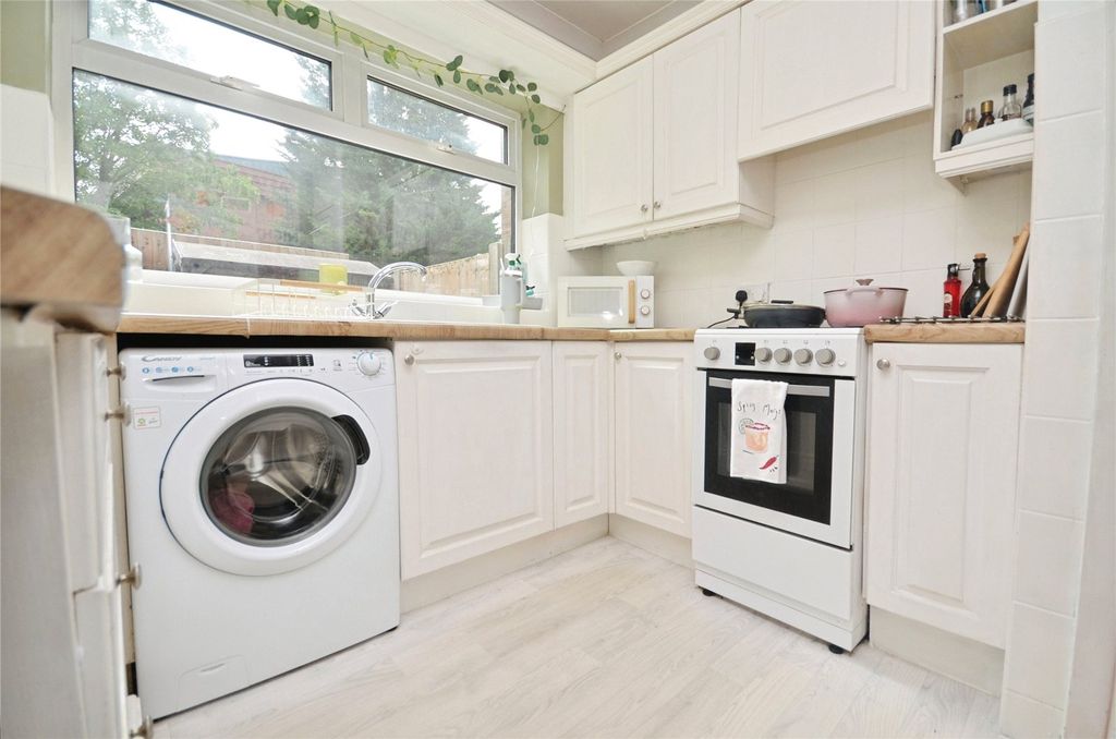 Property photo 3 of 8 Picture No. 03
