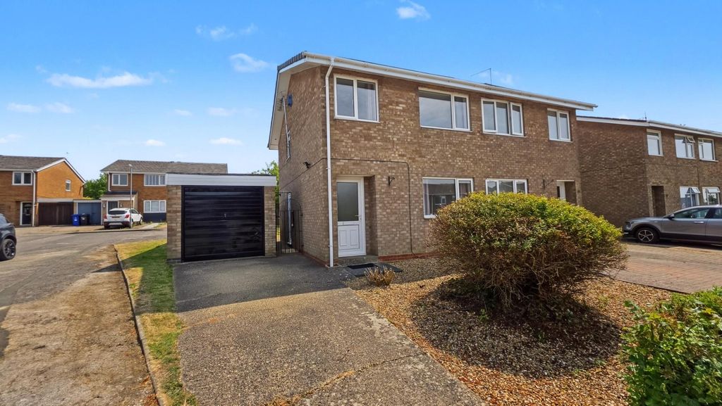 Property photo 1 of 10