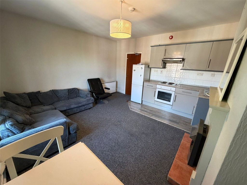 Property photo 1 of 7 Picture No. 07