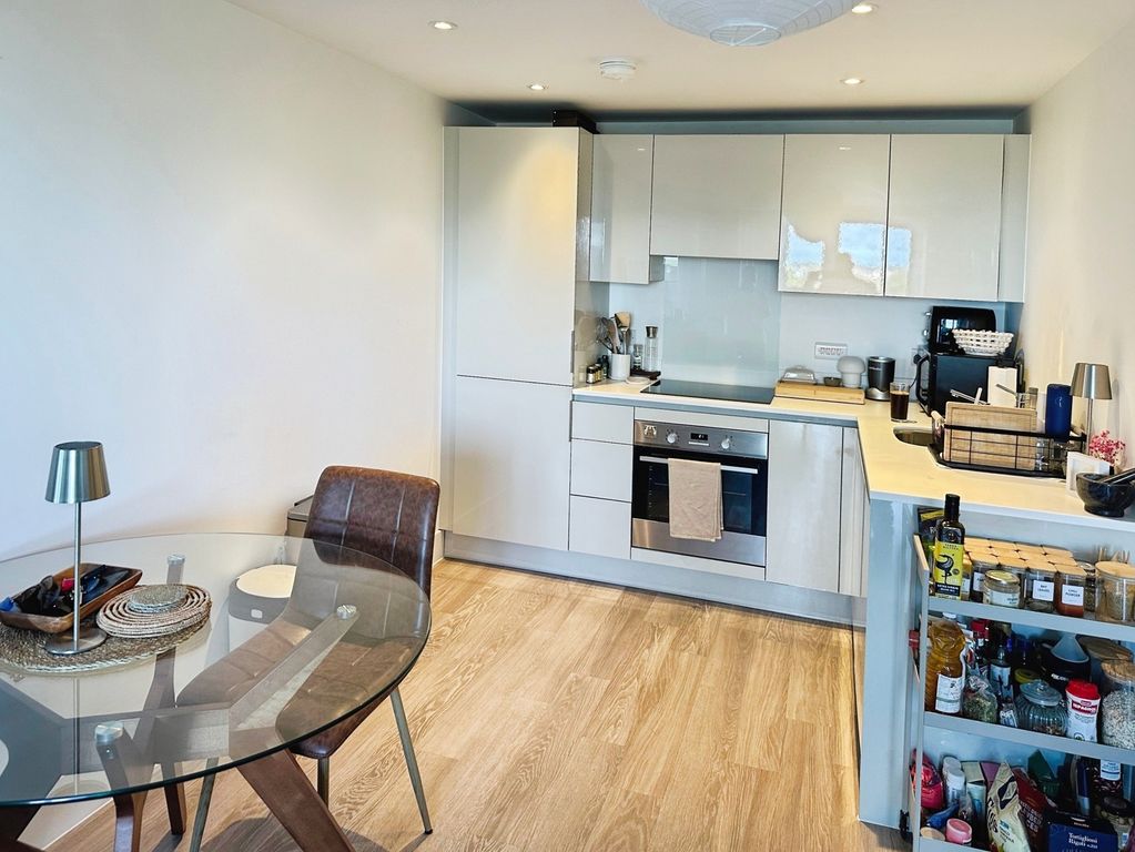 Property photo 3 of 4 Kitchen