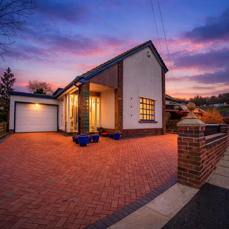 Property photo 1 of 22 E3Deb270-4Daa-44Eb-8Eec-E34Ea821755d.Png