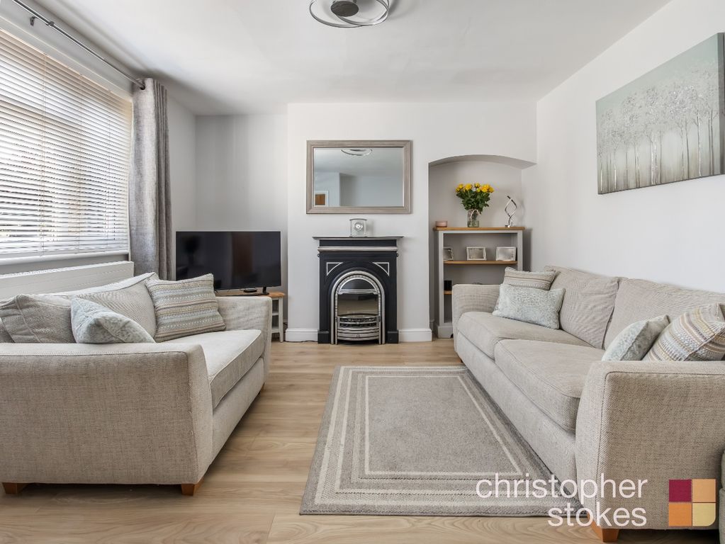 Property photo 2 of 19 2170384