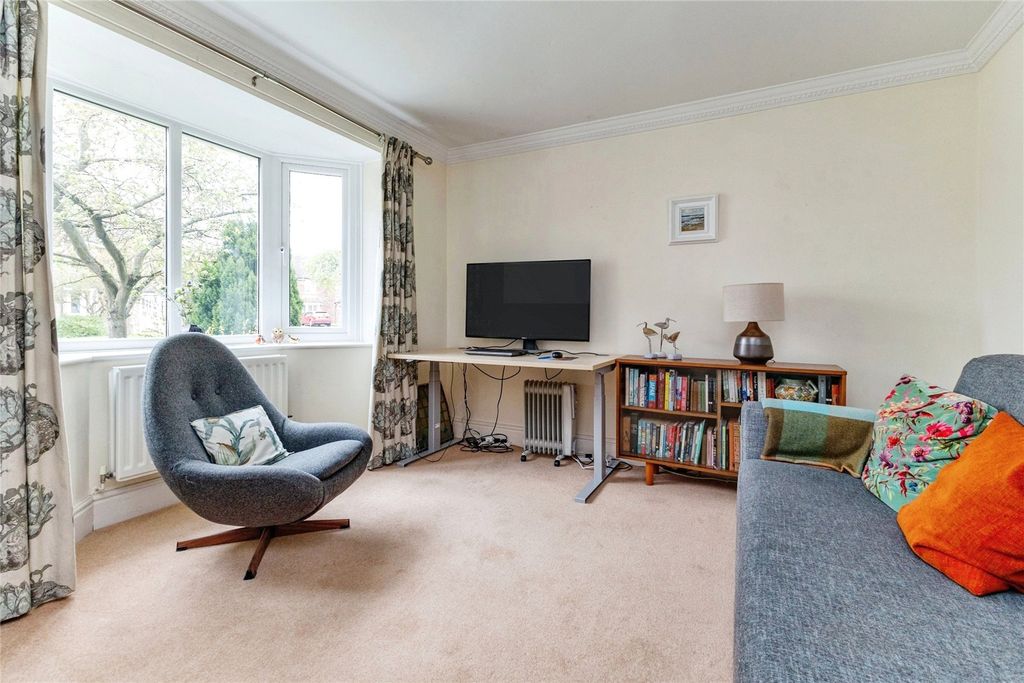 Property photo 3 of 16 Picture No. 03