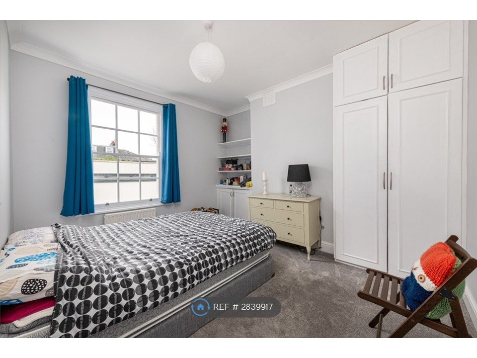 Property photo 3 of 8