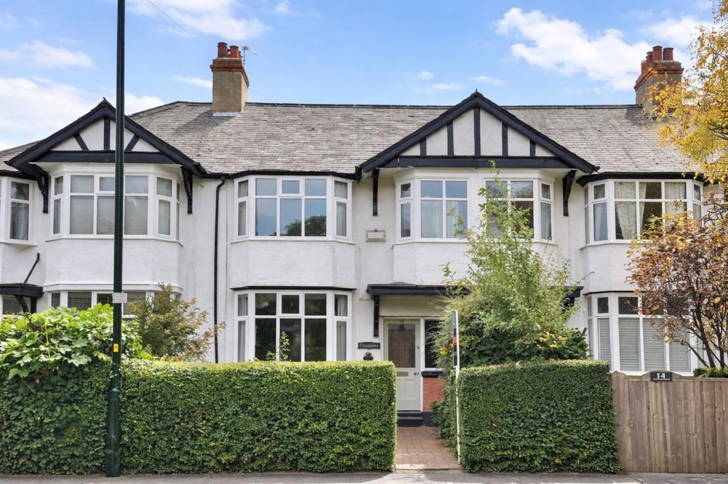 Property photo 1 of 24 Front