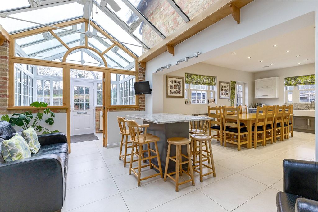 Additional image 9 of 10 bed detached house for saleNortonbury, Letchworth Garden City, Hertfordshire SG6
