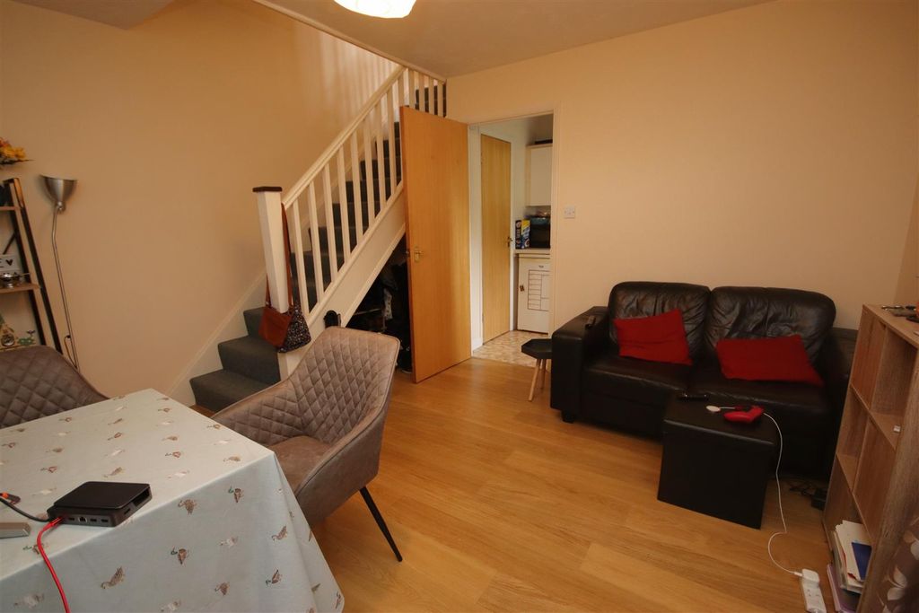 Property photo 2 of 10 Img_9386.Jpg