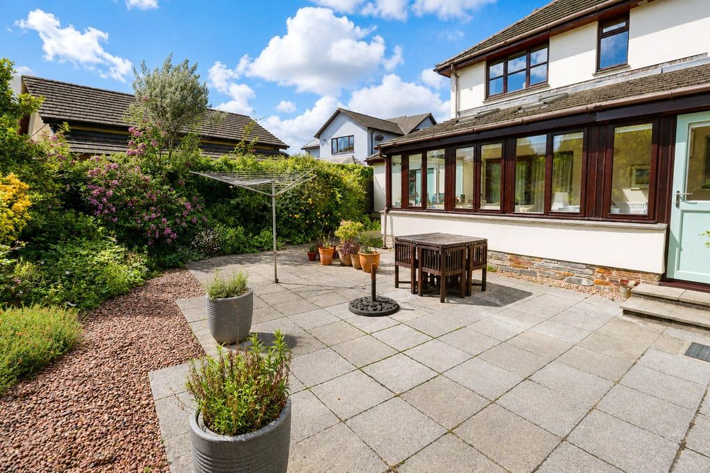 Property photo 2 of 19 Picture No. 26
