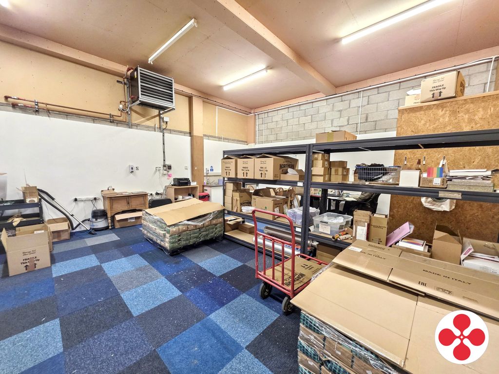 Property photo 3 of 4