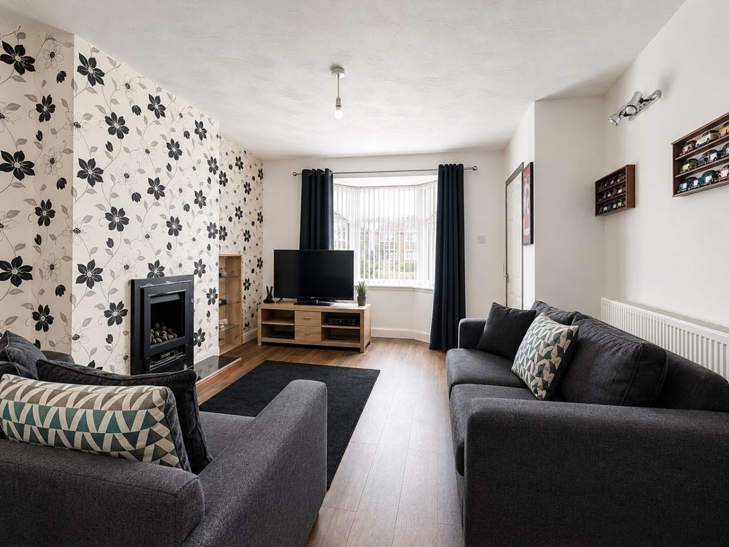Property photo 2 of 9 5158283
