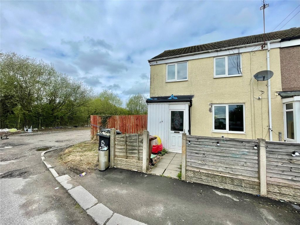 Property photo 1 of 17 Front