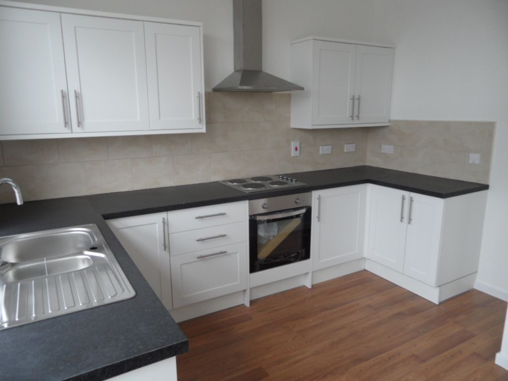 Property photo 2 of 14 P1747 3