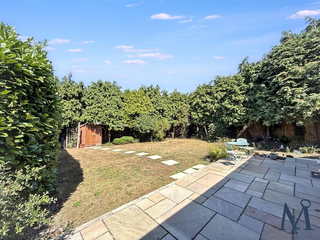 Property photo 2 of 30 Rear Garden