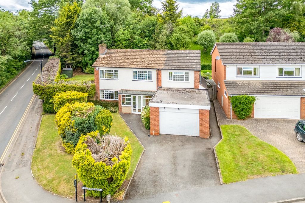 Property photo 2 of 36