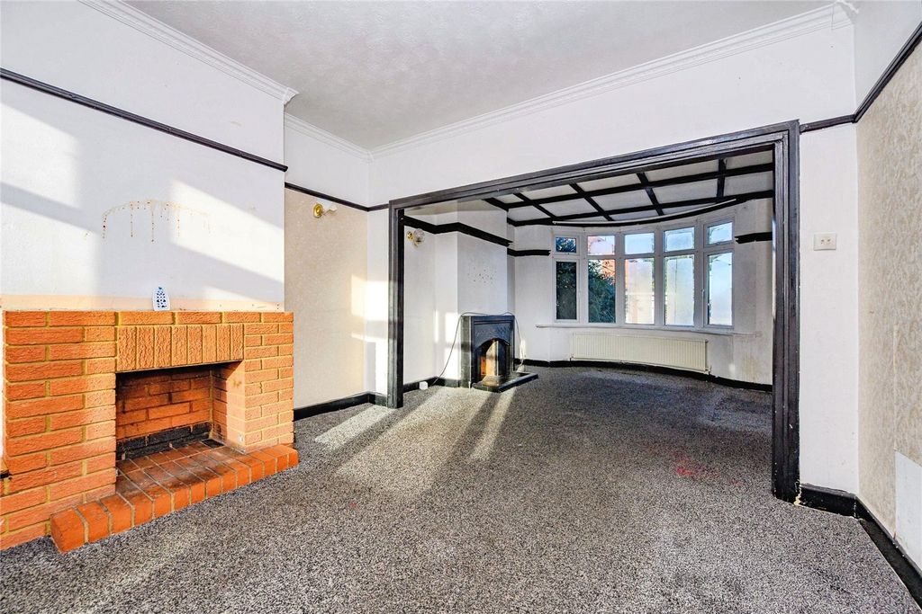 Property photo 3 of 15 Picture No. 12