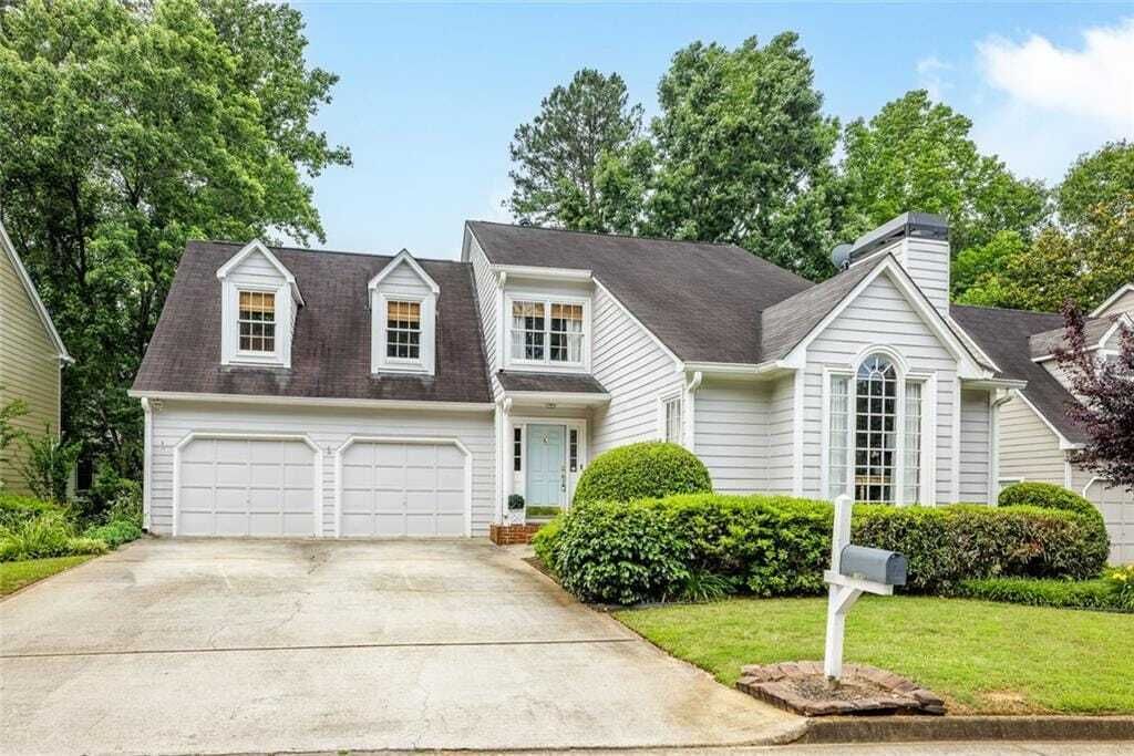 Property photo 1 of 31